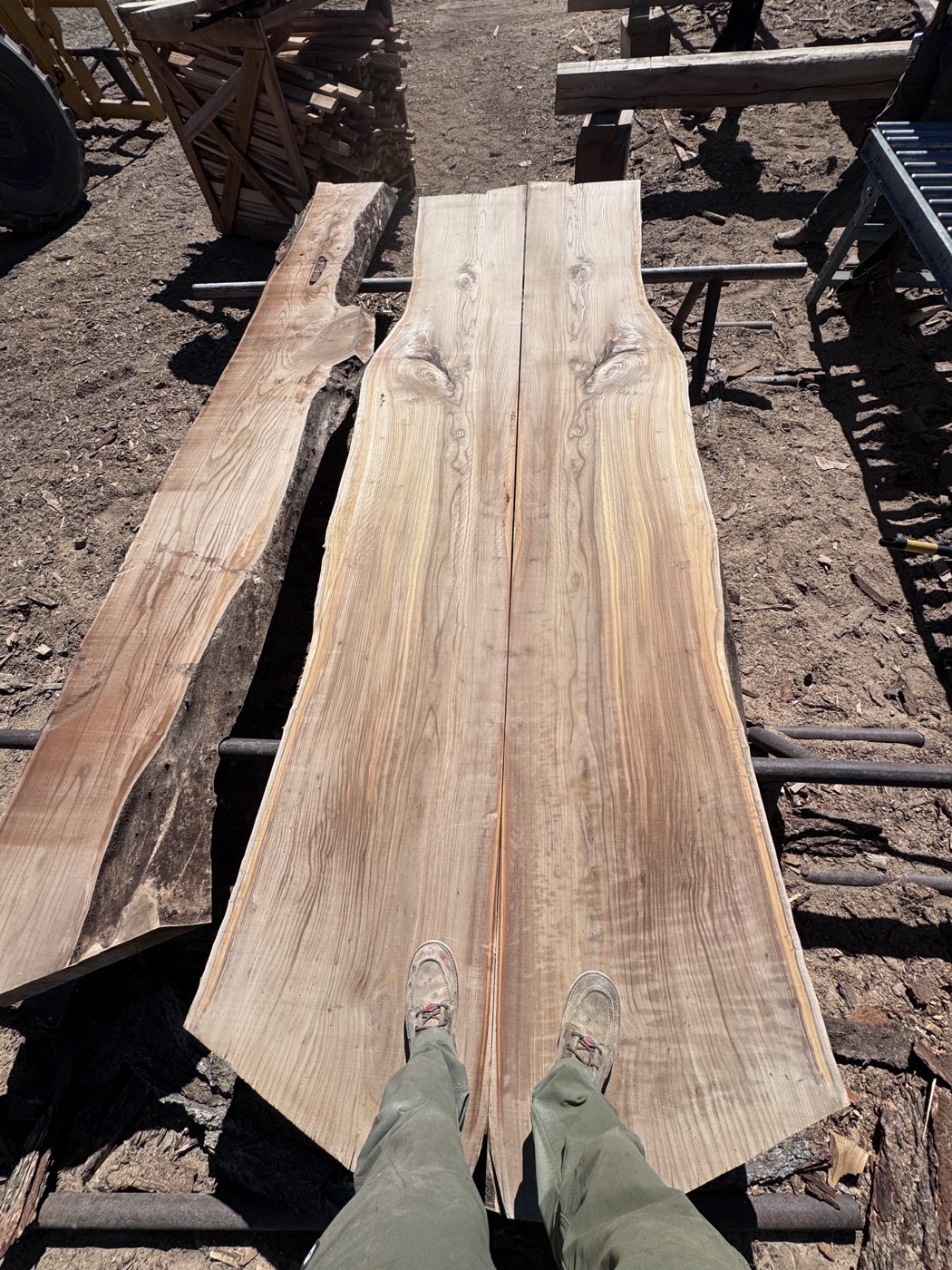 Bookmatched slab pair